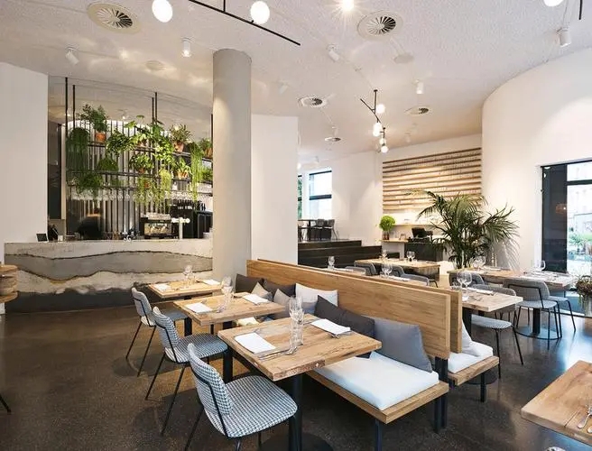 新中式風(fēng)格餐廳設(shè)計(jì)：古韻新風(fēng)，演繹東方雅韻