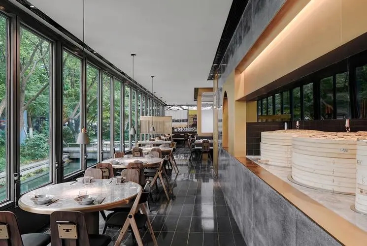 地中海風(fēng)情餐廳設(shè)計：陽光海岸，暢享悠然食光