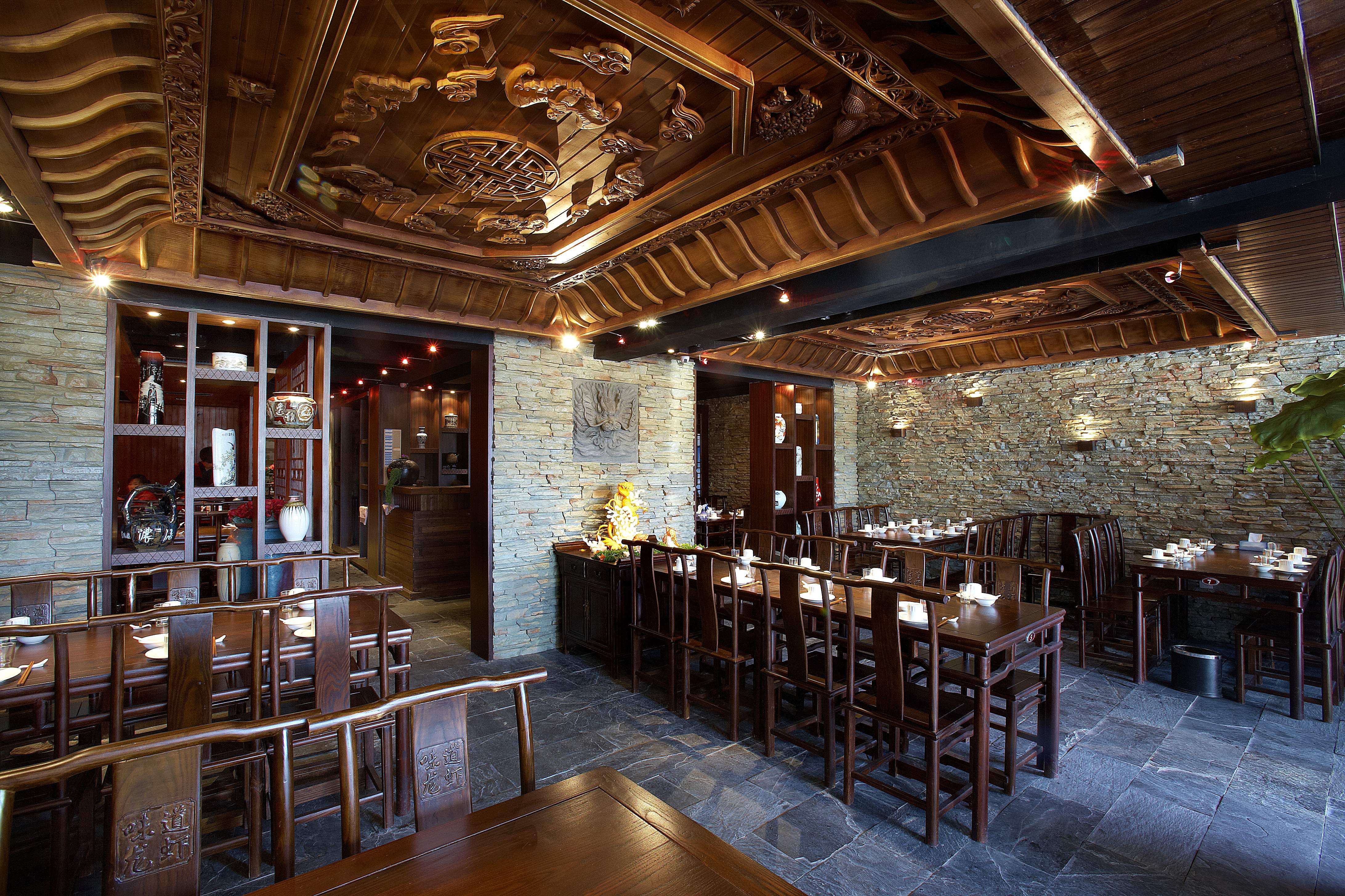 北歐風(fēng)餐廳設(shè)計：品味簡約與自然的純粹之美